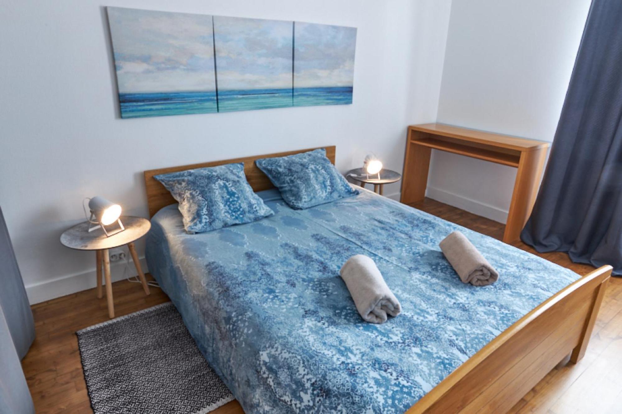 Centre Ville A Pied Appt Avec Sauna, Linge, Wifi, Stationnement Gratuit 반느 외부 사진